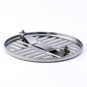 Ruszt-ze-stali-nierdzewnej-Art-Deco-150-polozony-do-gory-nogami-z-widocznym-mechanizmem-mocujacym-na-bialym-tle. Ruszt-ze-stali-nierdzewnej-Art-Deco-150-polozony-do-gory-nogami-z-widocznym-mechanizmem-mocujacym-na-bialym-tle.